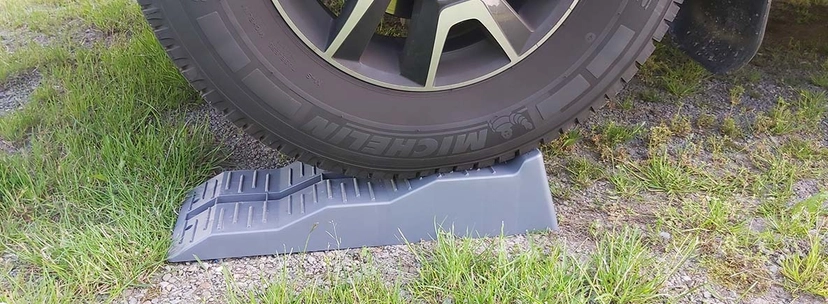 Wie kann ich meinen Wohnwagen ausrichten?