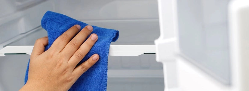 Kühlschrank reinigen: Wie reinige und pflege ich den Kühlschrank in meinem Wohnwagen oder Wohnmobil?