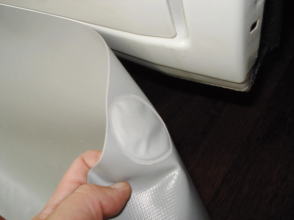 Hindermann Magnet Bodenschürze für Wohnmobile 230 cm