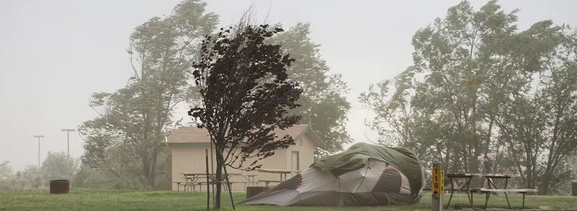 Gewitter beim Campen - Worauf sollte man achten?