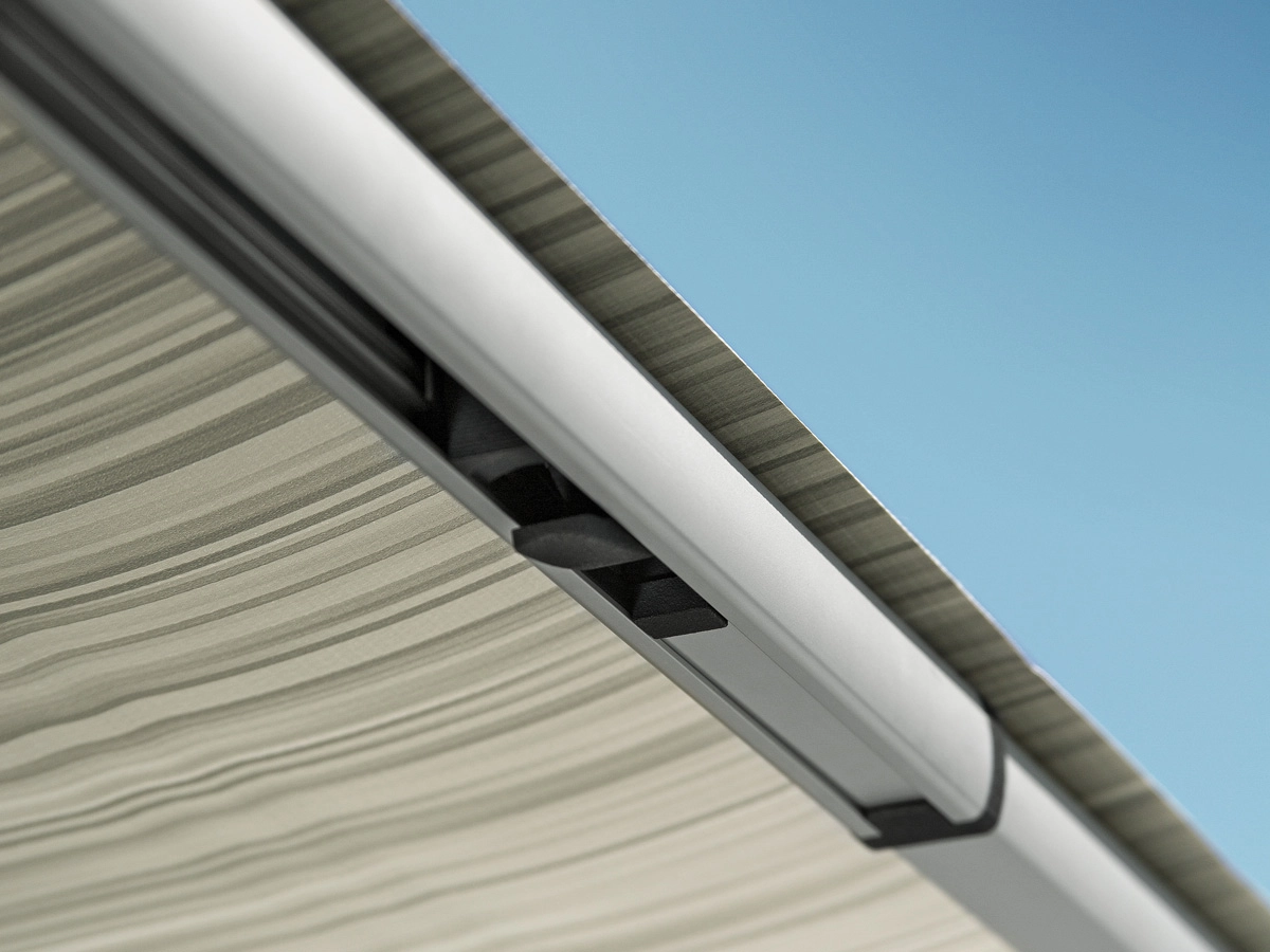 Thule Omnistor 1200 Träger rechts 350-550