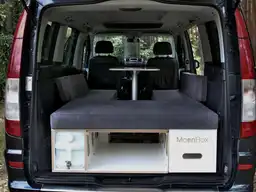 Moonbox 119 cm White Van Campingbox mit Tisch