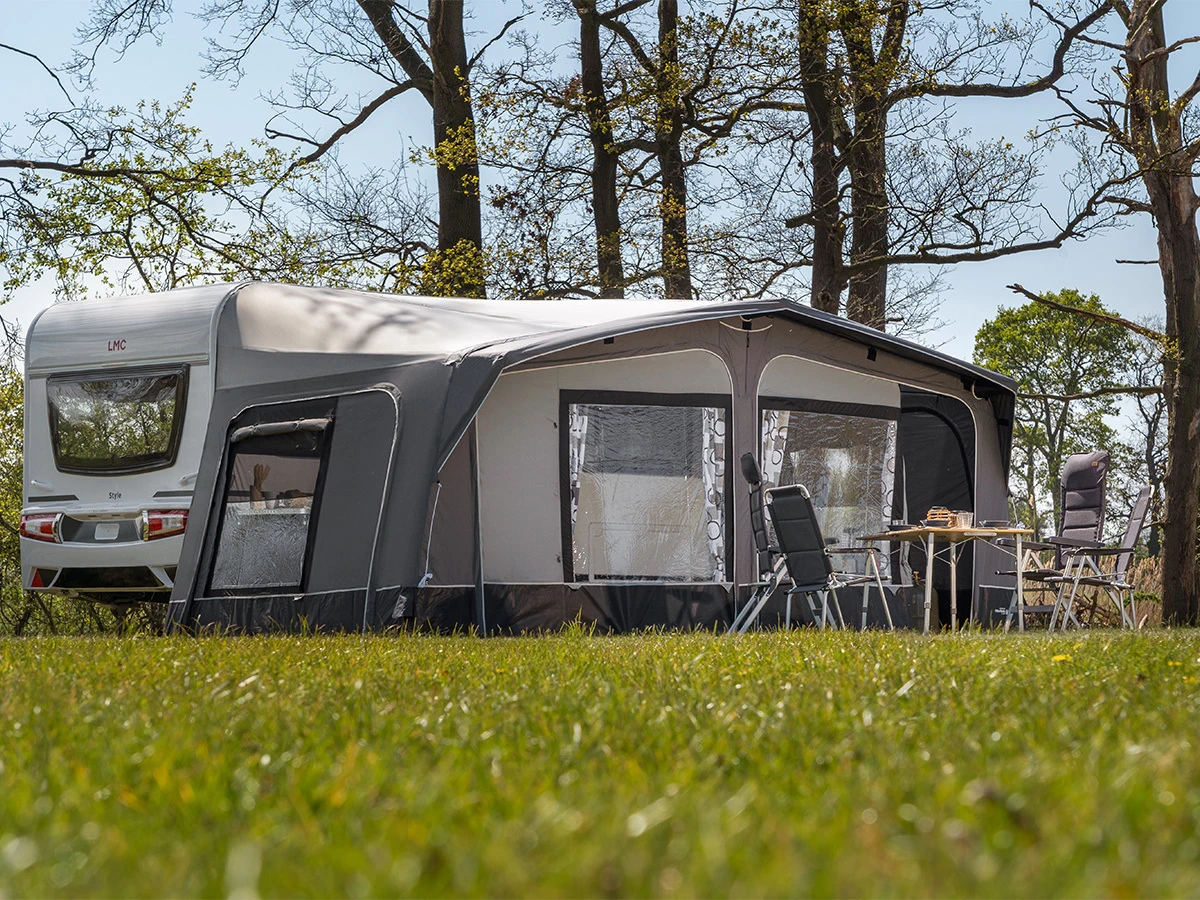 Obelink Neptune 270 Easy Air Größe 14 (976 - 1000 cm) aufblasbares Wohnwagenvorzelt
