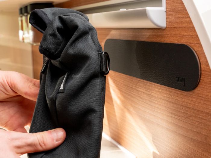 Silwy Magnet-Tasche mit Leiste Small