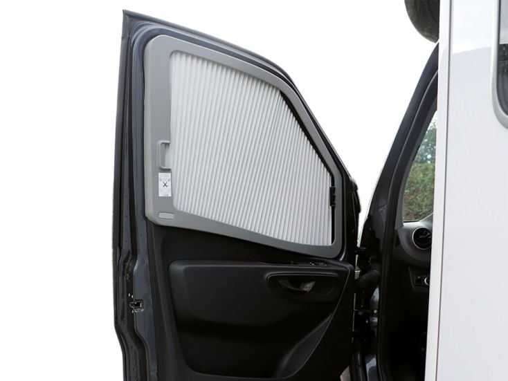 Remis Remifront III Sprinter 2006-2018 Seite links