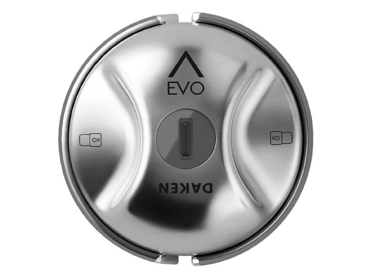 Daken Saturn Evo Van-Schloss