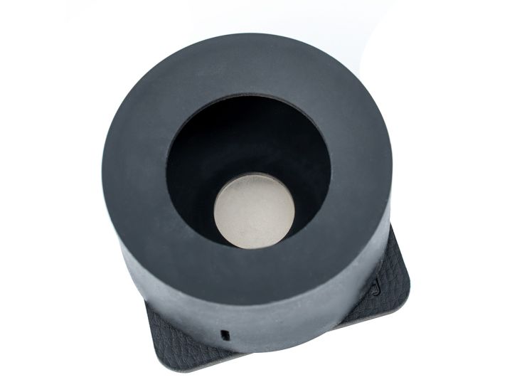 Silwy Universal Magnet-Halter für Dosen und Flaschen mit Pad