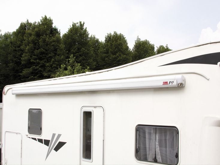 Fiamma Drip Stop Regenrinne weiß 300 cm